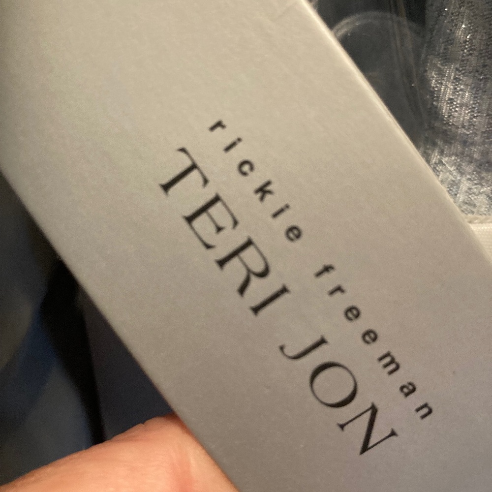 New Mother of Groom/Bride Teri Jon Off the Shoulder Gown